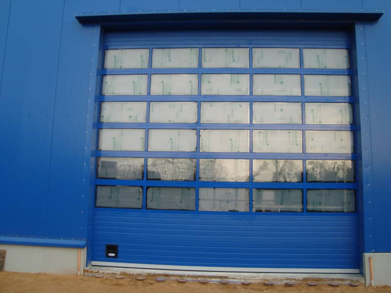 Промышленные ворота DoorHan в Магадане с установкой