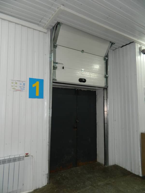 Промышленные ворота DoorHan в Магадане с установкой